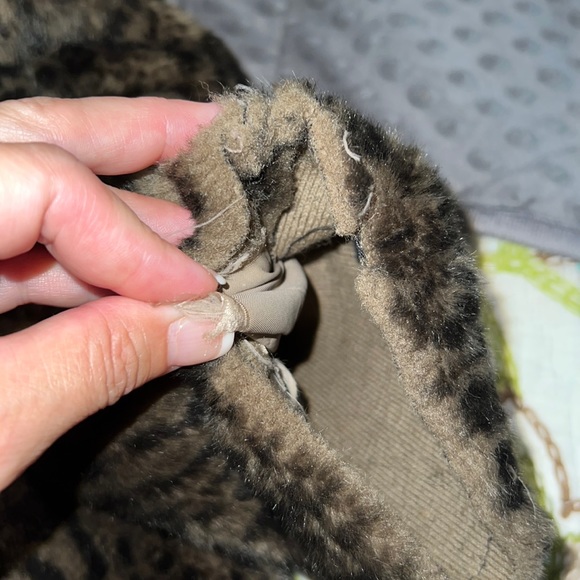 Free People large About Town Hooded faux fur leopard print coat jacket flaws - Picture 4 of 16